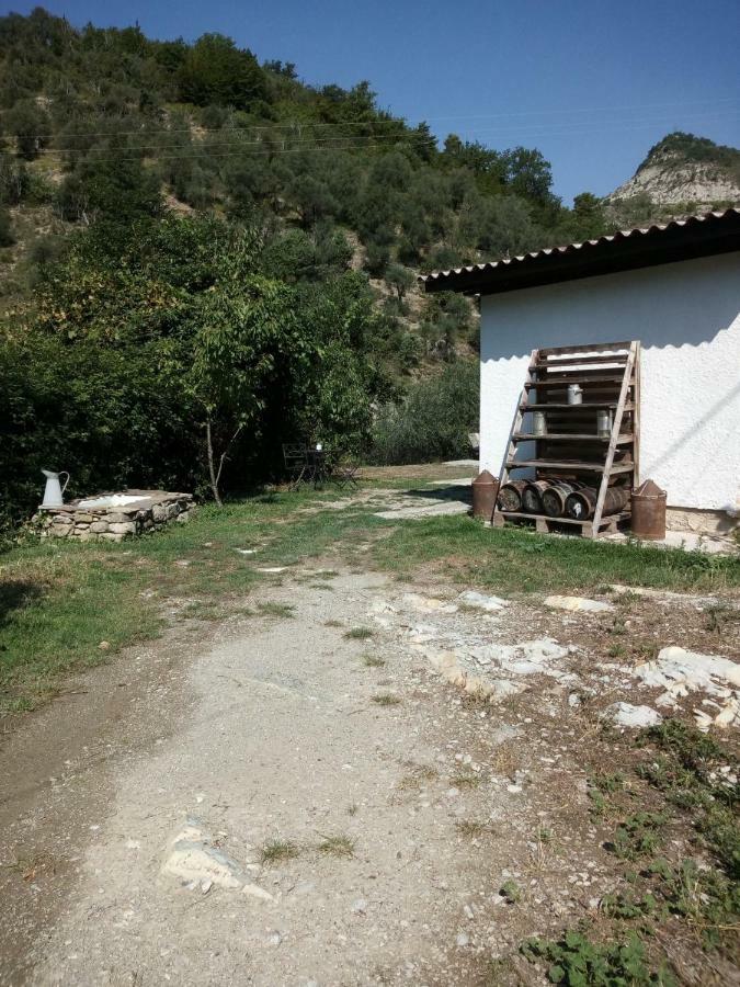 הוילה Lucéram La Ferme Des Cailletiers Chez Marco מראה חיצוני תמונה